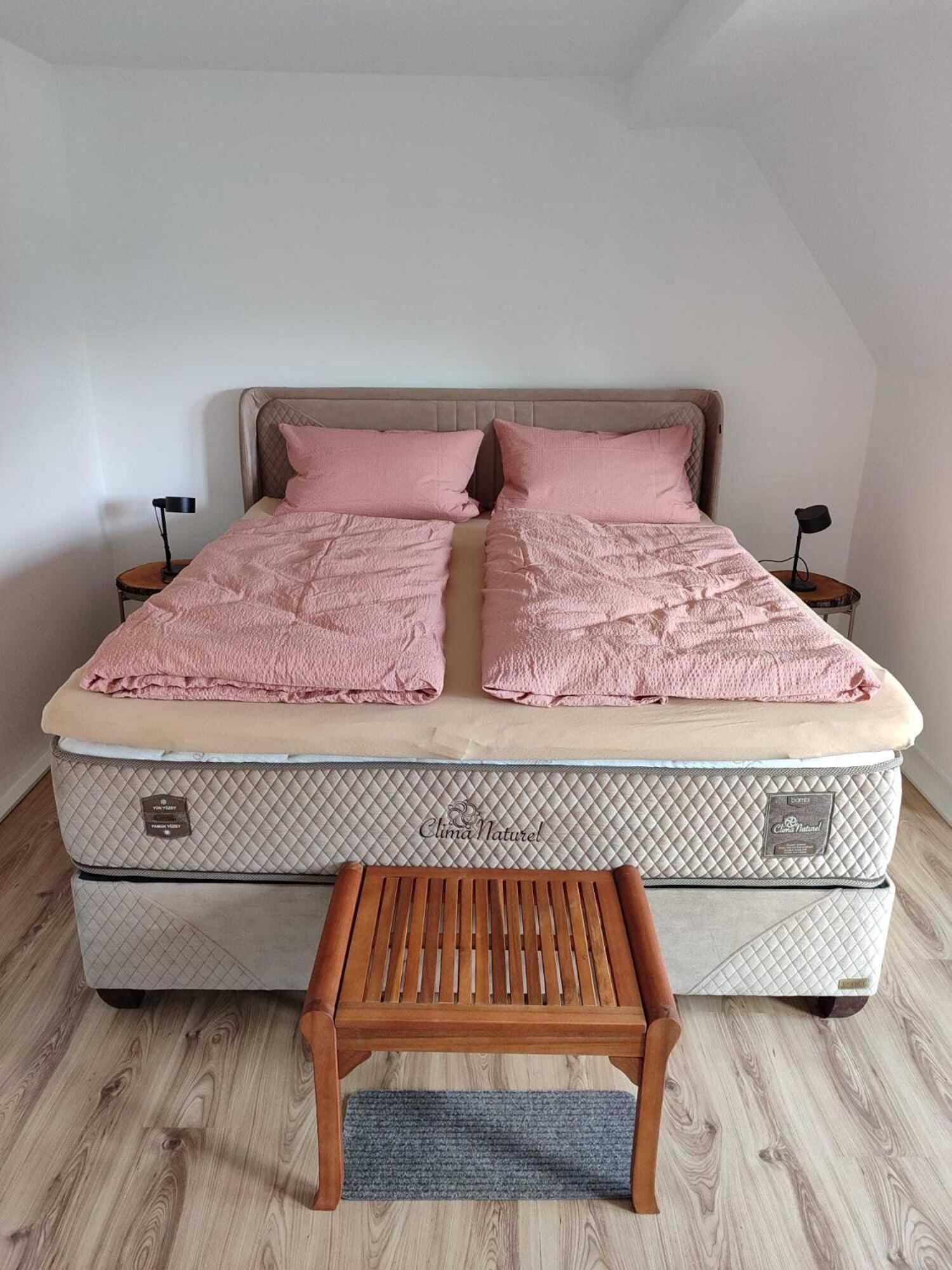 Ferien-Appartements Am Roedertor 罗滕堡 外观 照片